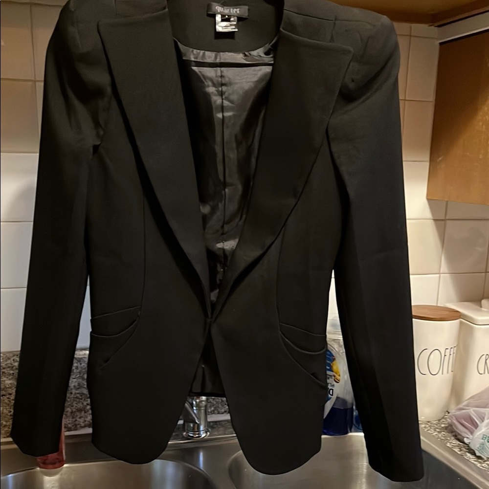 Black Tailored Suit Jacket with Notched Lapel